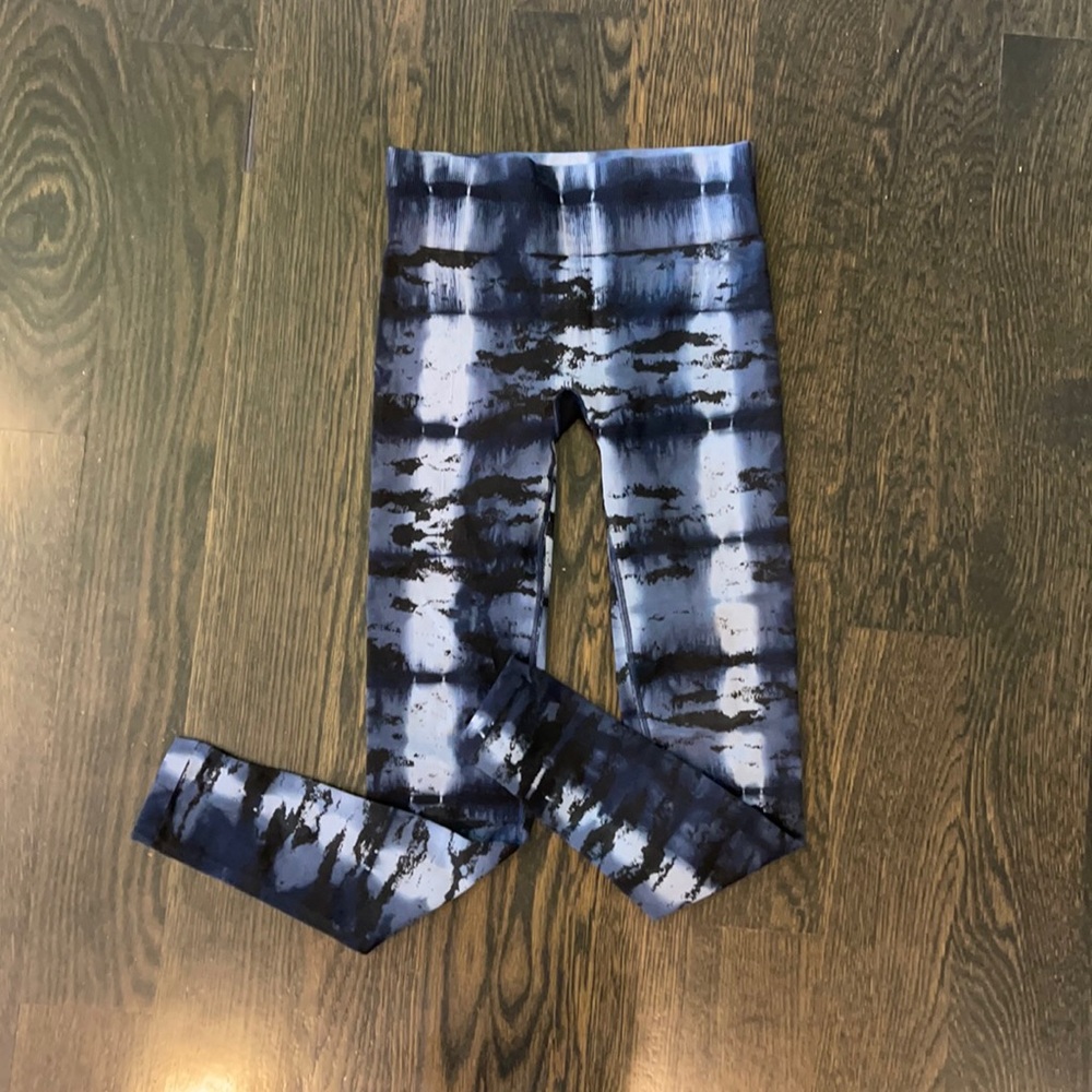 Ivivva Tie Dye Leggings size 12